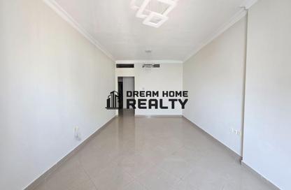 Apartment - 2 Bedrooms - 3 Bathrooms for rent in Manazil Tower 2 - Al Taawun Street - Al Taawun - Sharjah