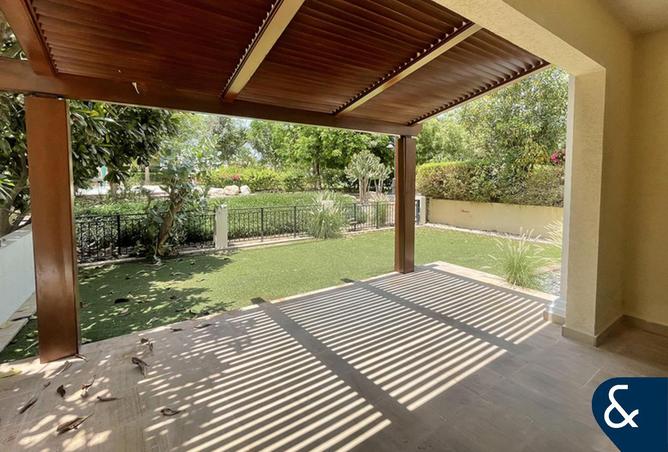98680905 - Property Image 2