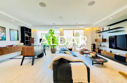 فيلا - 4 غرف نوم - 5 حمامات للايجار في رويال بارك ساوث - منطقة 11 - قرية جميرا الدائرية - دبي