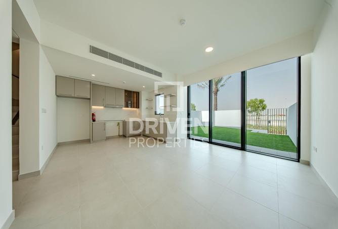 107312826 - Property Main Image