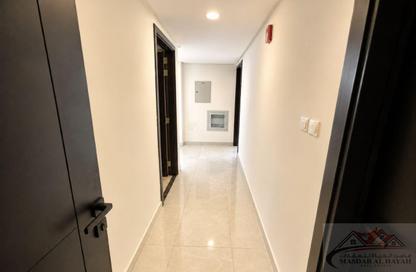 Apartment - 1 Bedroom - 2 Bathrooms for rent in Muwaileh 29 Building - Muwaileh - Sharjah