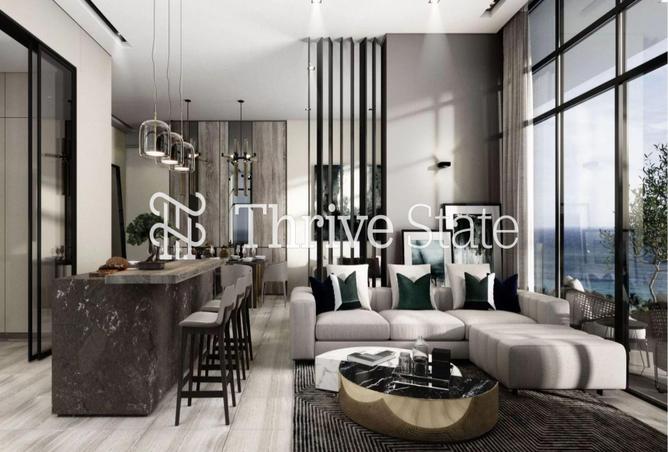 Sophisticated Waterfront Residence | Genuine