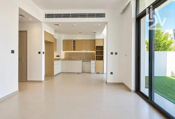 166528889 - Property Image 3