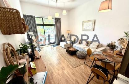 Apartment - 1 Bedroom - 2 Bathrooms for sale in The Links Canal Apartments - The Links - The Views - Dubai
