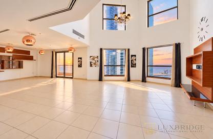 Apartment - 4 - 4 for rent in Shams 4 - Shams - Jumeirah Beach Residence - Dubai