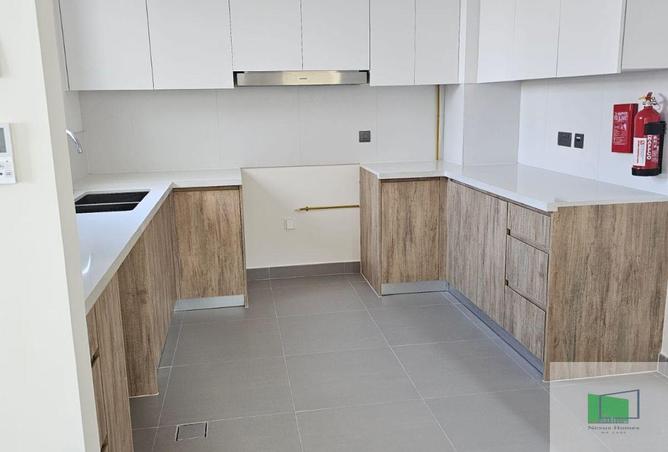 16200821 - Property Image 3