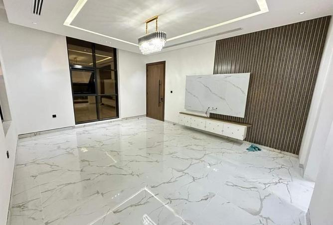 110498351 - Property Image 3