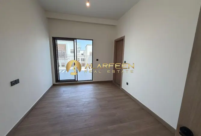 165062147 - Property Image 2