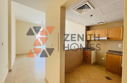 Apartment - 1 Bathroom for rent in Oasis High Park - Dubai Silicon Oasis - Dubai