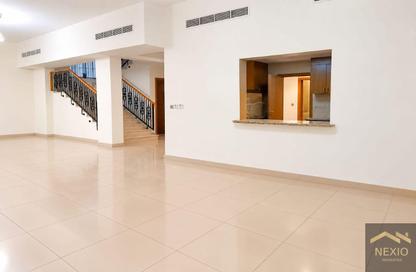 Villa - 4 - 5 for rent in Nad Al Sheba Villas - Nad Al Sheba 3 - Nad Al Sheba - Dubai