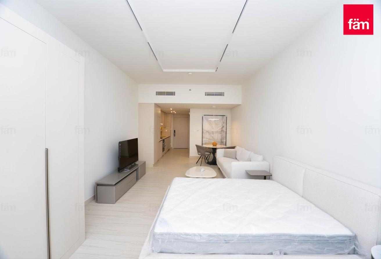 Brand New Studio | Fully Furnshed | Vacant photo 9
