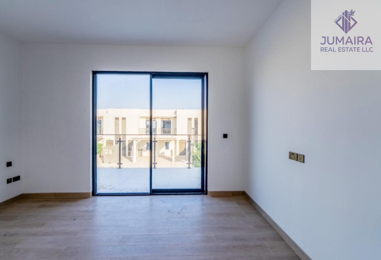 5 Bedroom Villa | Private Beach | Payment plan