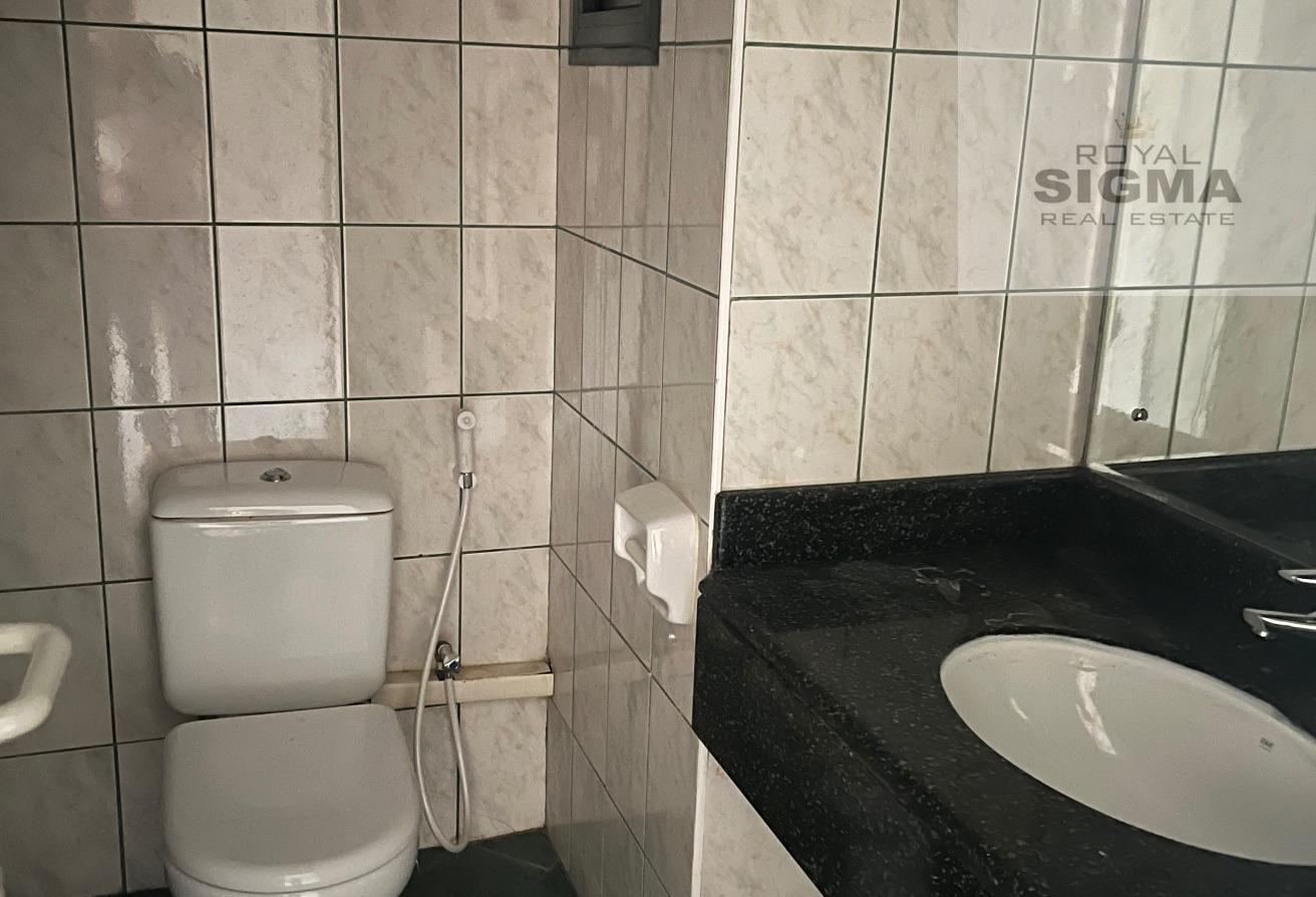 Studio Apartment in Bur Dubai, 393 Sqft photo 6