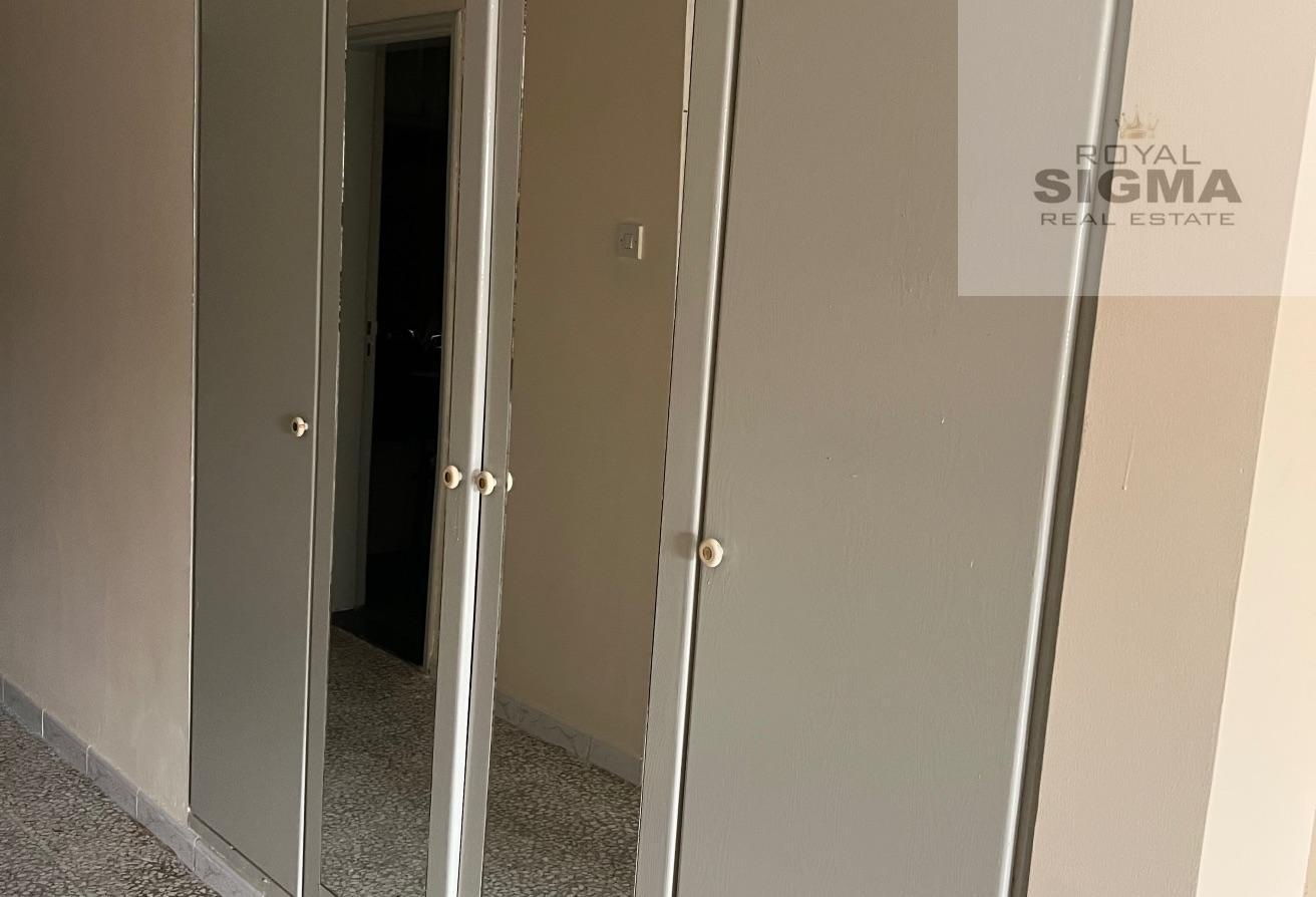 Studio Apartment in Bur Dubai, 393 Sqft photo 4
