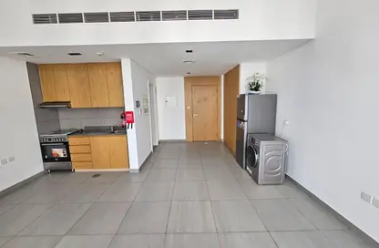 Apartment - Studio - 1 Bathroom for rent in Souks Residential - Al Mamsha - Muwaileh - Sharjah