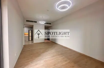 شقة - غرفة نوم - 2 حمامات للايجار في برج سينشري - الخليج التجاري - دبي