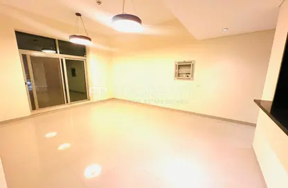 شقة - غرفة نوم - 2 حمامات للبيع في برج ميداليست - مدينة دبي الرياضية - دبي