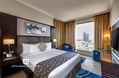 Apartment - 1 Bedroom - 1 Bathroom for rent in Two Seasons Hotel  and  Apartments - Dubai Media City - Dubai