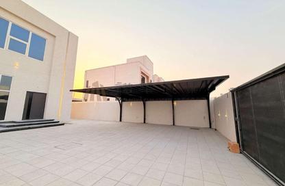 Villa - 4 - 5 for rent in Al Athbah - Wadi Al Amardi - Dubai