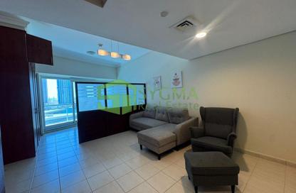 Apartment - Studio - 1 for rent in Lake Terrace - JLT Cluster D - Jumeirah Lake Towers - Dubai Apartment - Studio - 1 for rent in Lake Terrace - JLT Cluster D - Jumeirah Lake Towers - Dubai