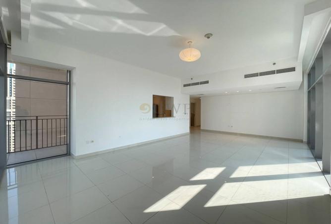2-bed apartment in Boulevard Crescent Tower 1 — photo 2