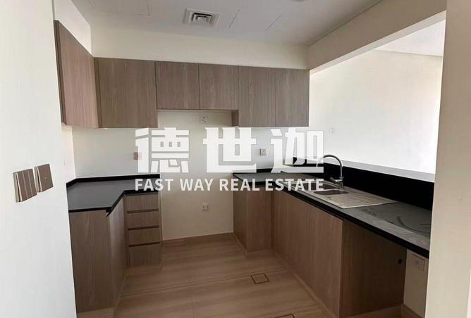 73853324 - صورة العقار 3