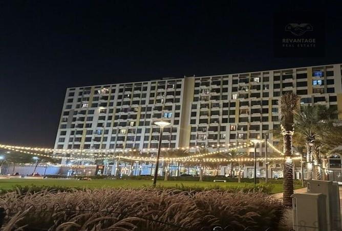 98681963 - Property Main Image