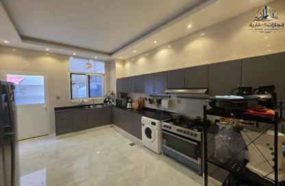 Villa - 4 Bedrooms - 6 Bathrooms for rent in Al Yasmeen 1 - Al Yasmeen - Ajman