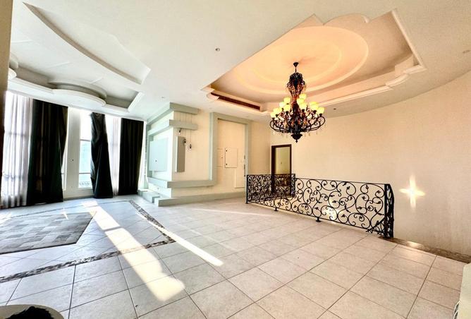 property-image