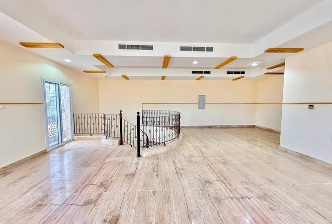 71106418 - Property Image 2