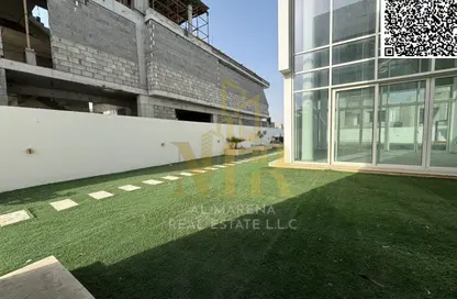 Villa - 5 Bedrooms - 7 Bathrooms for sale in Golf Community - Al Zorah - Ajman