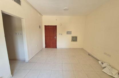 Apartment - Studio - 1 Bathroom for rent in Fire Station Road - Muwaileh - Sharjah