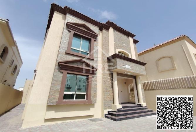 74261319 - Property Image 2