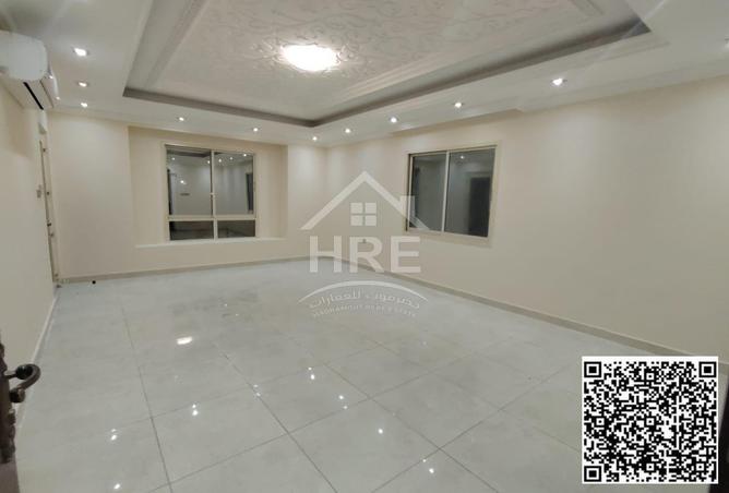 74261319 - Property Image 3