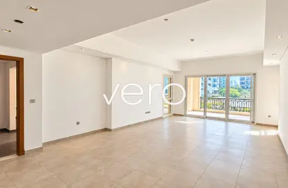 Apartment - 2 Bedrooms - 4 Bathrooms for rent in Marina Residences 1 - Marina Residences - Palm Jumeirah - Dubai