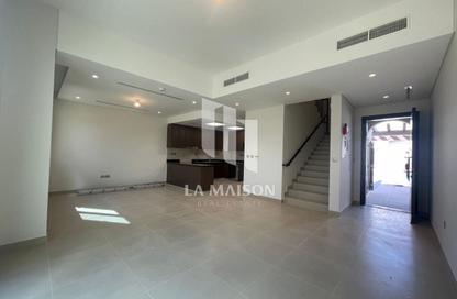 Townhouse - 2 - 3 for rent in Cordoba - Bloom Living - Zayed City (Khalifa City C) - Khalifa City - Abu Dhabi