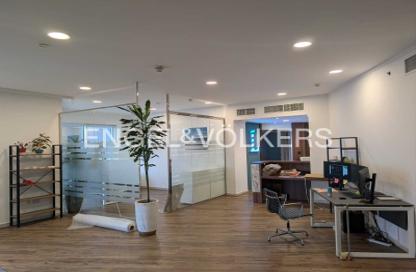 Office Space - Studio - 1 Bathroom for rent in Fairmont Hotel - Sheikh Zayed Road - Dubai