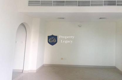 Apartment - 1 Bedroom - 1 Bathroom for rent in Hub Canal 1 - Hub Golf View Apartments - Dubai Sports City - Dubai