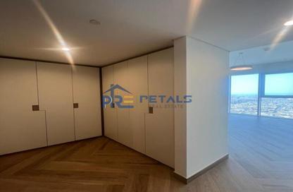 Apartment - 2 Bedrooms - 3 Bathrooms for rent in 1 Residences - 2 - 1 Residences - Al Kifaf - Bur Dubai - Dubai