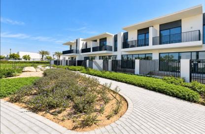 Villa - 3 - 4 for rent in Elora - The Valley - Dubai