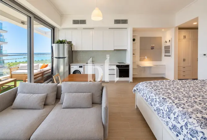 165602896 - Property Image 3