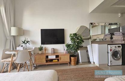 Apartment - Studio - 1 Bathroom for rent in Fayrouz - Bab Al Bahar - Al Marjan Island - Ras Al Khaimah