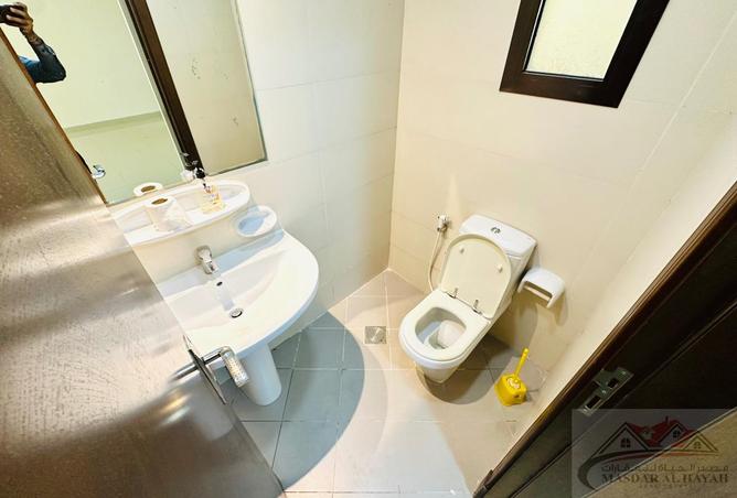 121980988 - Property Image 3