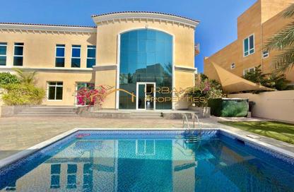 Villa - 5 Bedrooms - 6 Bathrooms for rent in Jumeirah 1 Villas - Jumeirah 1 - Jumeirah - Dubai