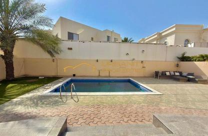 Villa - 5 Bedrooms - 6 Bathrooms for rent in Jumeirah 1 Villas - Jumeirah 1 - Jumeirah - Dubai Villa - 5 Bedrooms - 6 Bathrooms for rent in Jumeirah 1 Villas - Jumeirah 1 - Jumeirah - Dubai