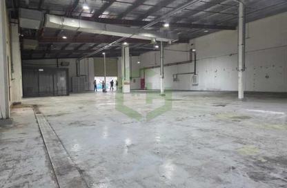 Warehouse - Studio - 2 Bathrooms for rent in Jebel Ali Industrial 1 - Jebel Ali Industrial - Jebel Ali - Dubai