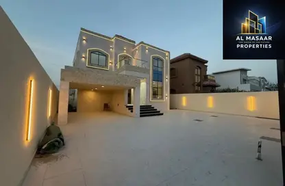 Villa - 5 Bedrooms - 7 Bathrooms for sale in Al Mowaihat 1 - Al Mowaihat - Ajman