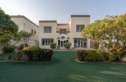 Villa - 3 Bedrooms - 4 Bathrooms for rent in District 5 - Royal Park - Jumeirah Park - Dubai