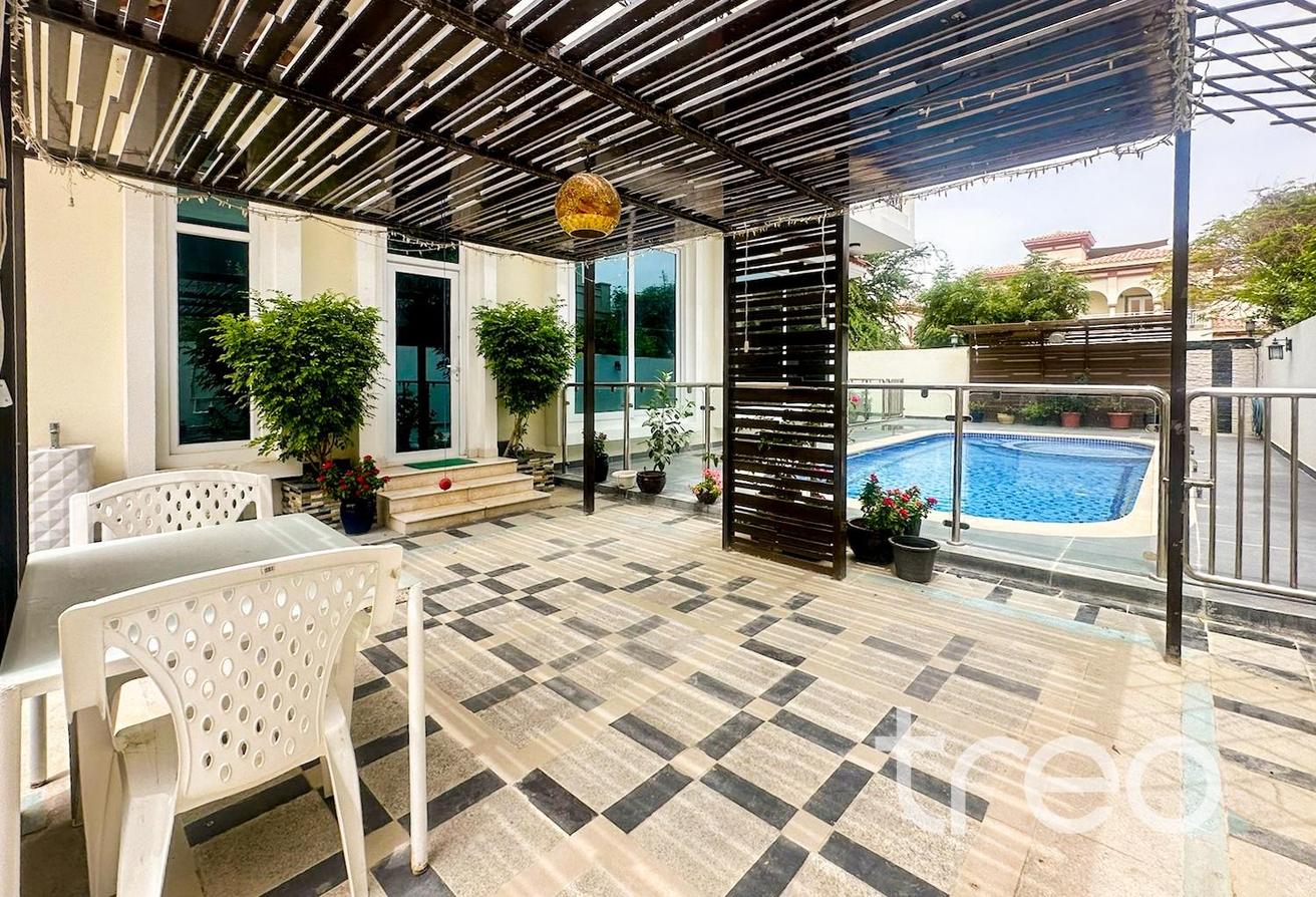 Family Home | Lift | Private Pool | VOT photo 13