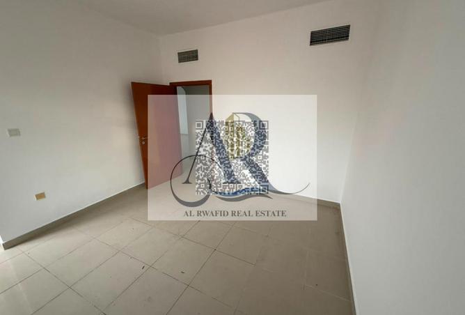 122910278 - Property Image 2